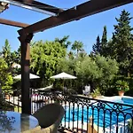Luxury Hortensia Villa *