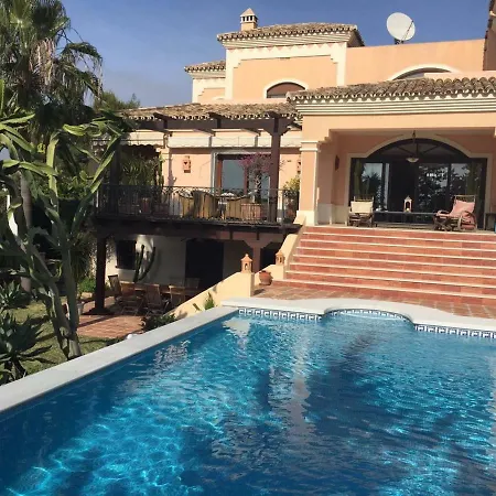 Luxury Hortensia Villa