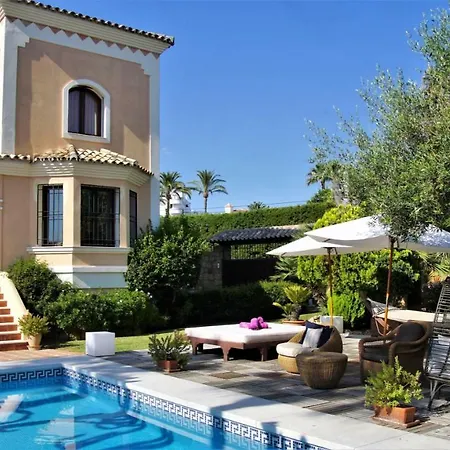 Luxury Hortensia Villa Marbellac
